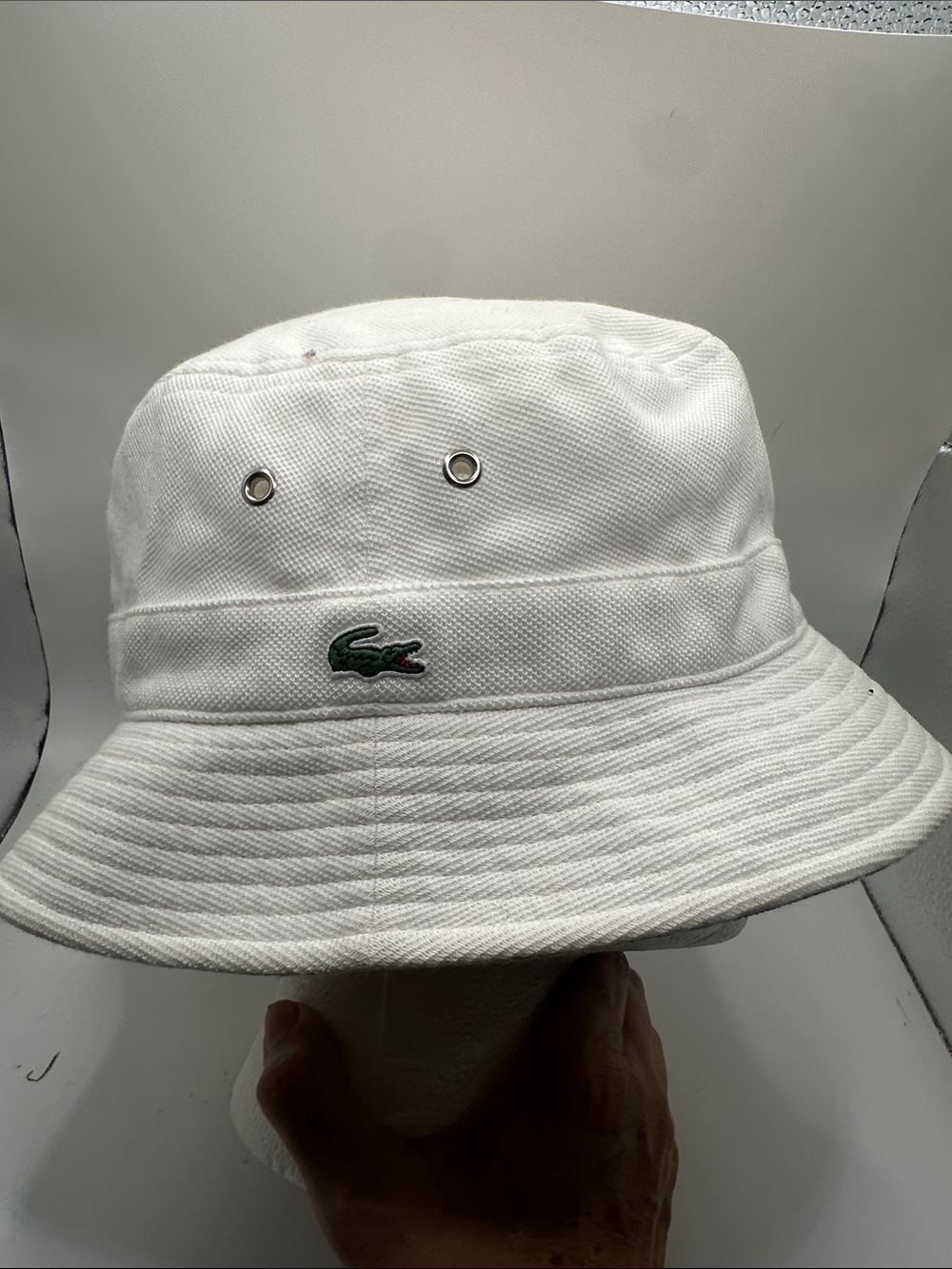Lacoste White Bucket Hat with Green Crocodile Logo